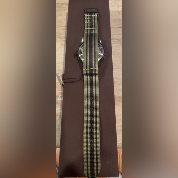 Brooklyn Black Eyed Pea 41mm QTZ Green and Black Watch - Picture 5 of 8